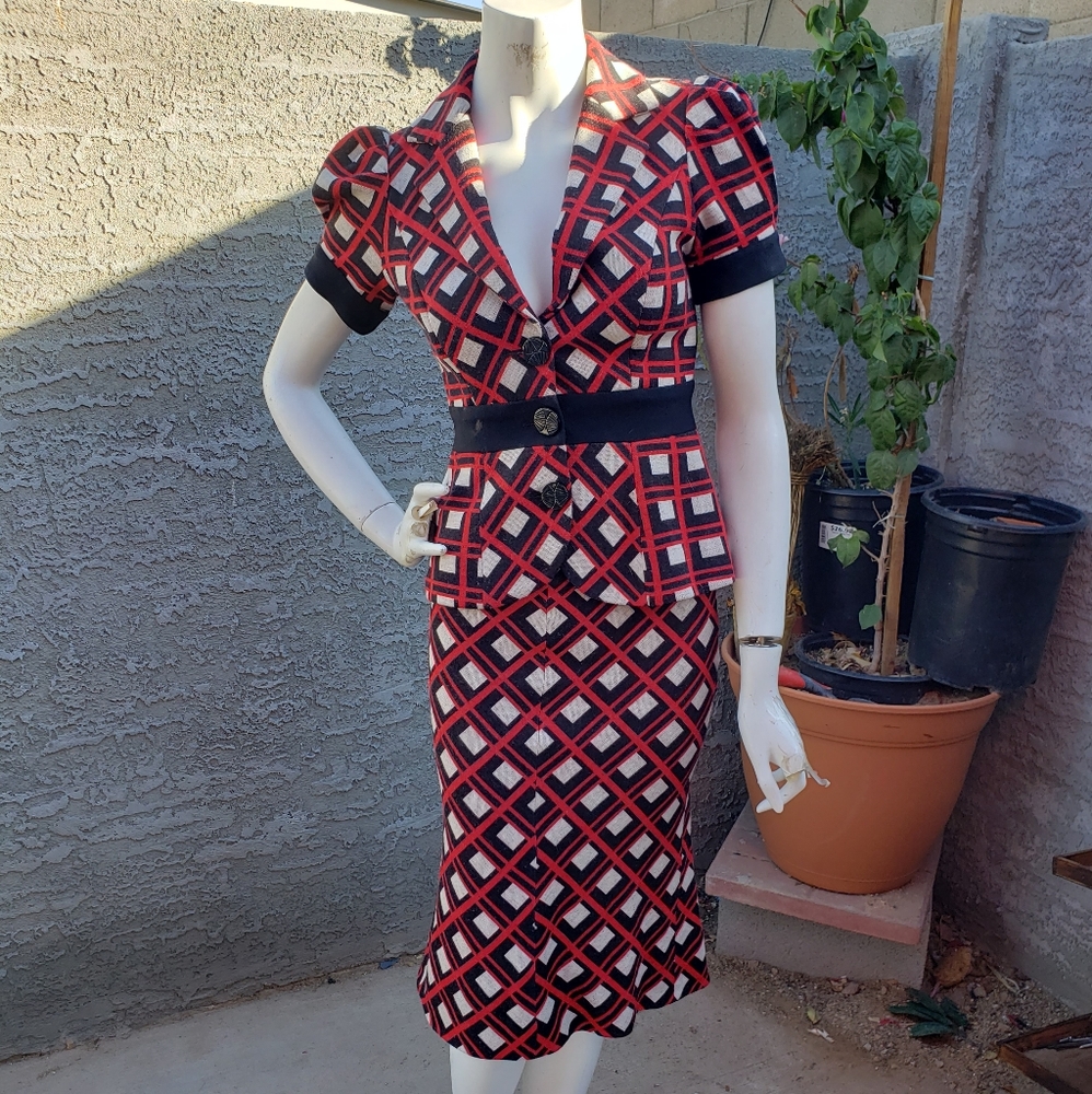 VINTAGE  Diane von Furstenberg Outfit